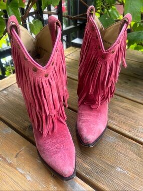 Fringed Suede Ankle Boots in Pink